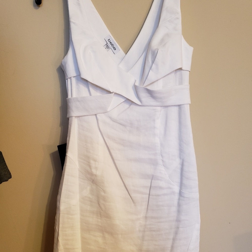 BEBE WHITE DRESS size 4